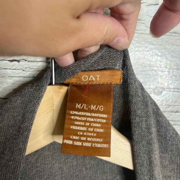 OAT New York Women's gray cardigan size medium - Picture 4 of 6